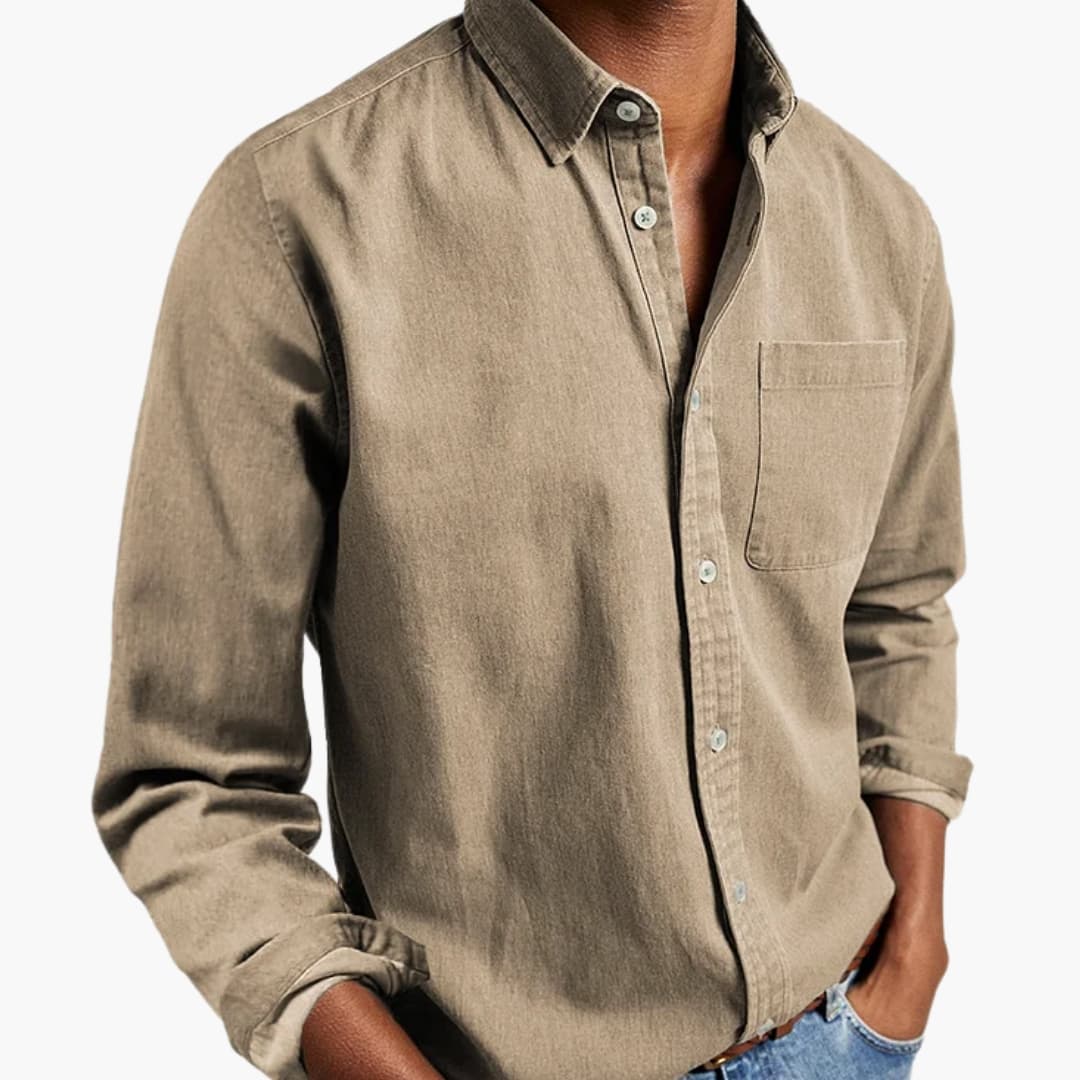 Men’s Relaxed Fit Long Sleeve Button-Down Shirt